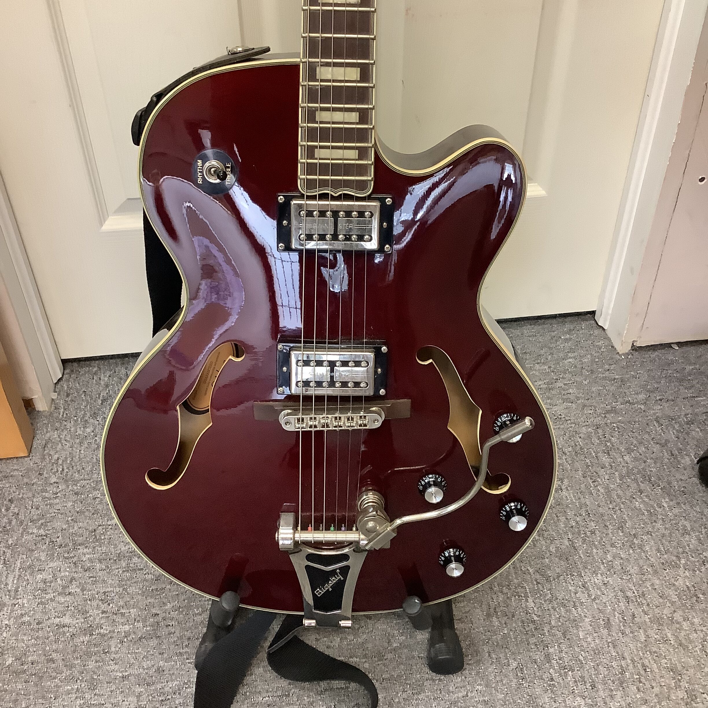 Epiphone Emperor Swingstar Wine Red (Used)
