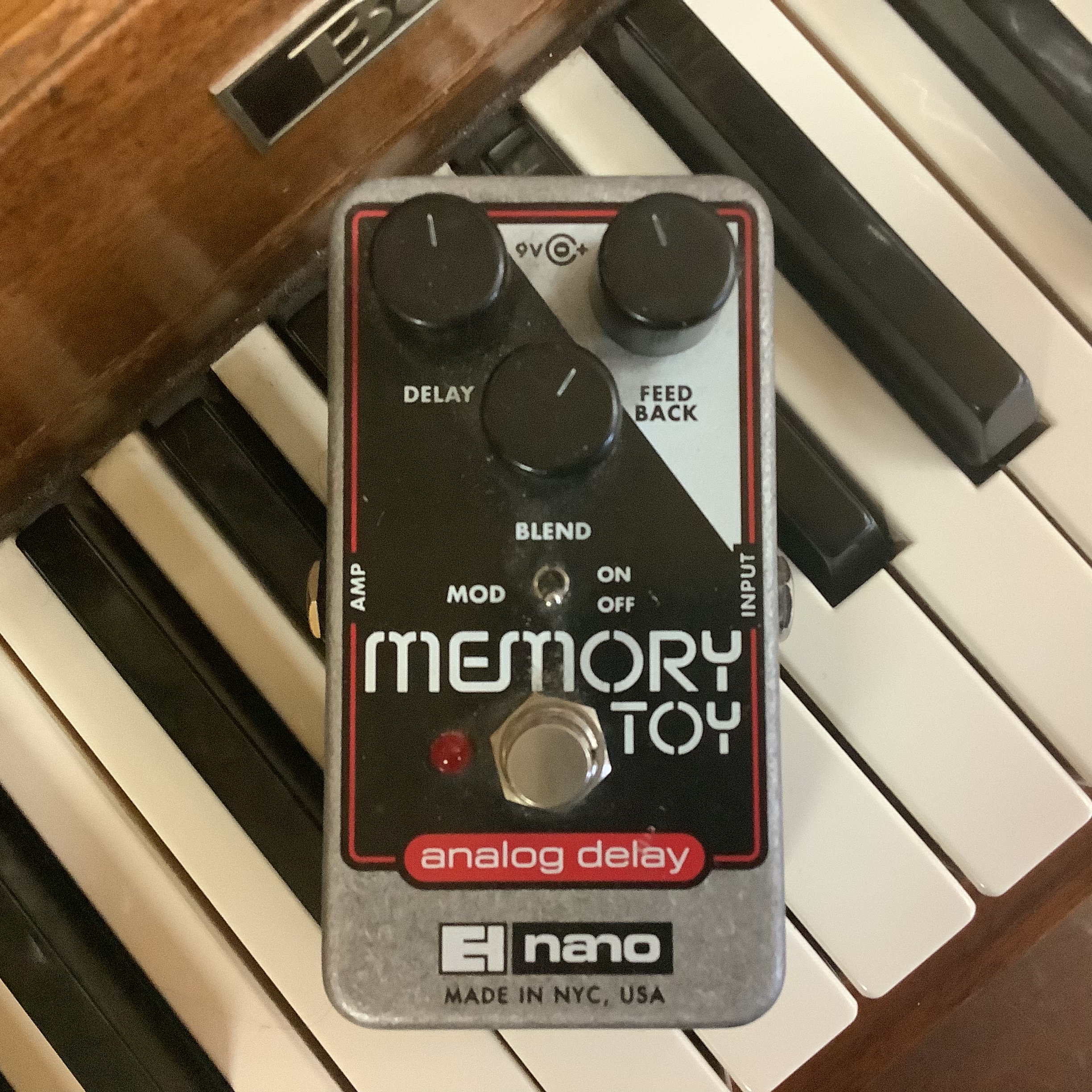Electro-Harmonix Memory Toy Analog Delay (Used)